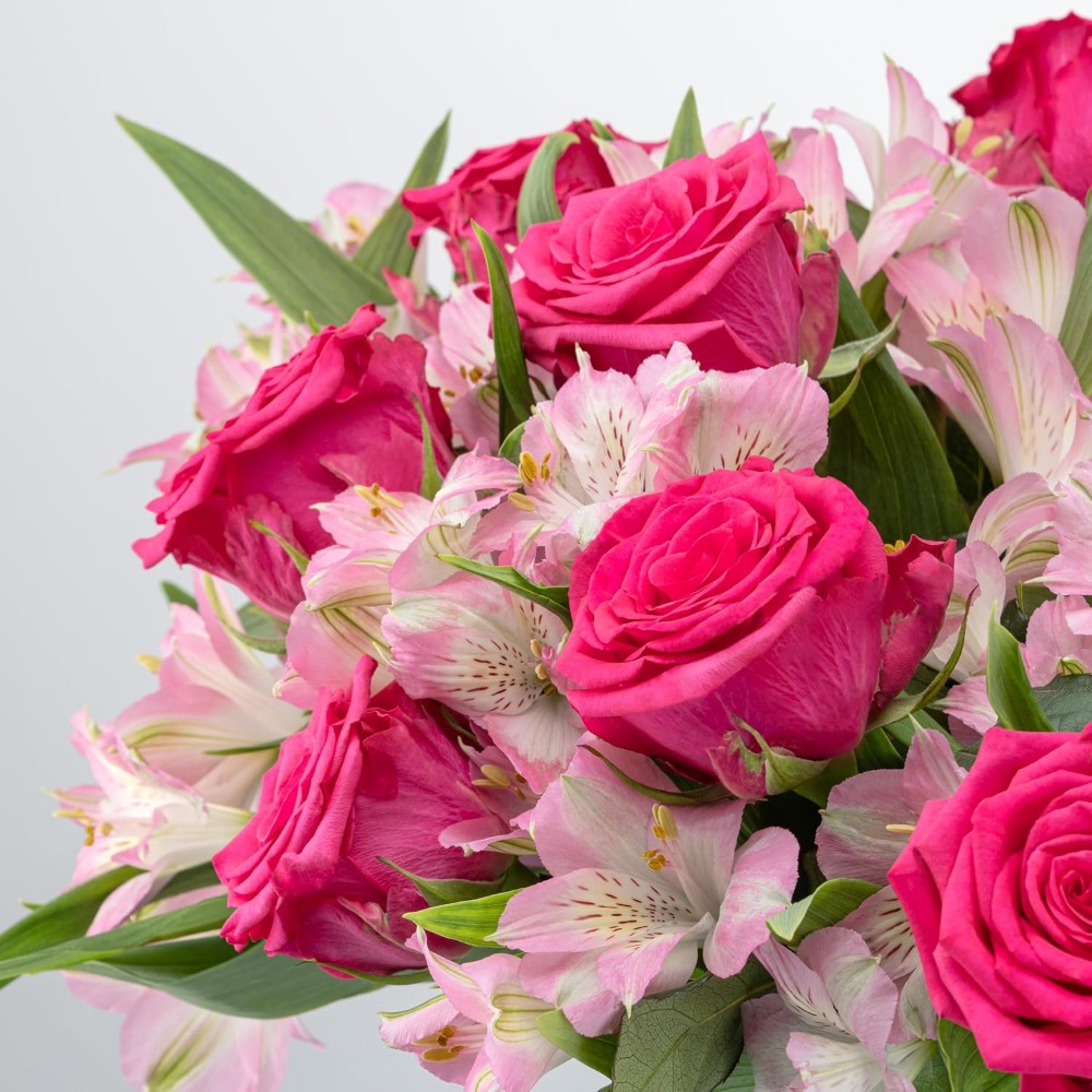 Элегантная композиция из роз и – обзор и цена Home Decor Tulip