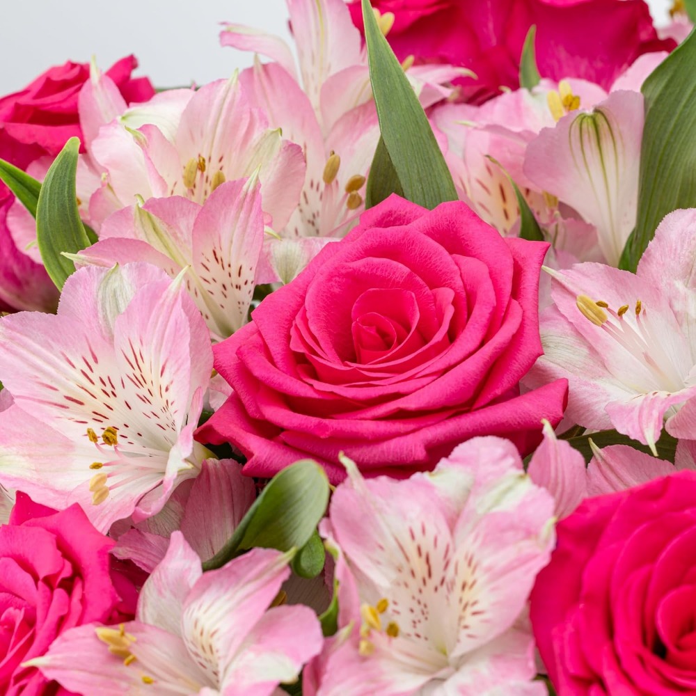 Элегантная композиция из роз и – обзор и цена Home Decor Tulip